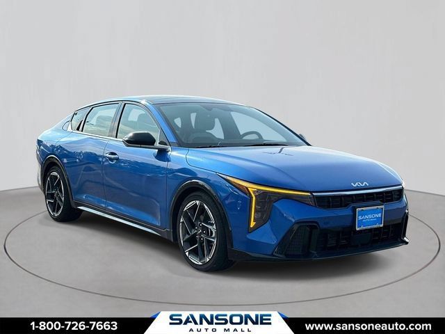 Certified 2025 Kia K4 GT-Line w/ GT-Line Premium Package FWD image 1