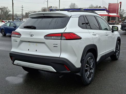 New 2026 Toyota Corolla Cross XLE image 4