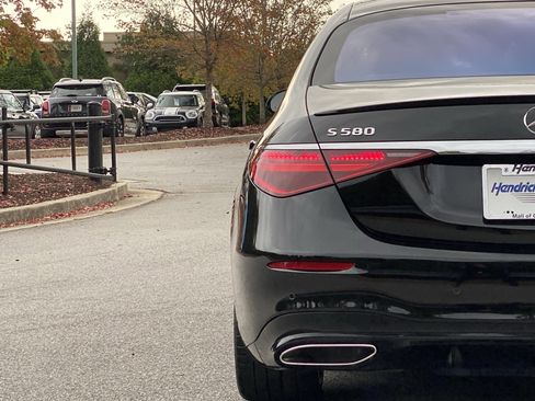 Used 2022 Mercedes-Benz S 580 S 580 image 54