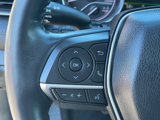 Used 2022 Toyota Camry XLE w/ Navigation Upgrade Package AWD/4WD image 15