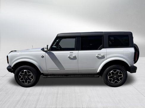 Used 2023 Ford Bronco Outer Banks AWD/4WD image 4
