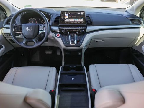 Used 2025 Honda Odyssey EX-L image 29