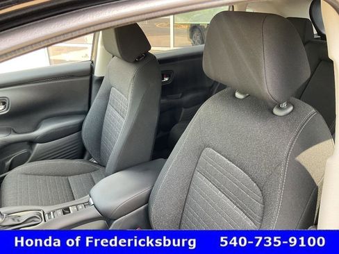 Used 2026 Honda HR-V LX image 30