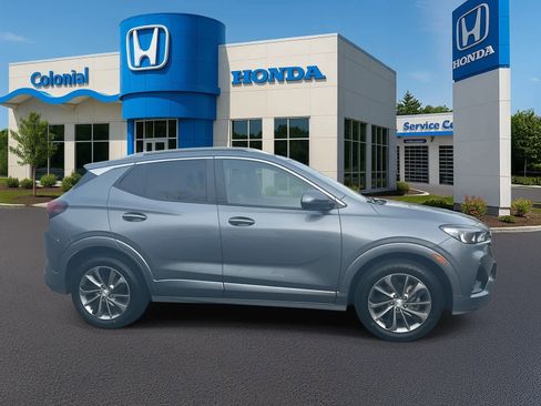 Used 2022 Buick Encore GX Preferred w/ Sport Touring Package image 4