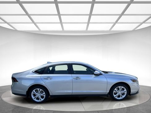 New 2025 Honda Accord LX image 6