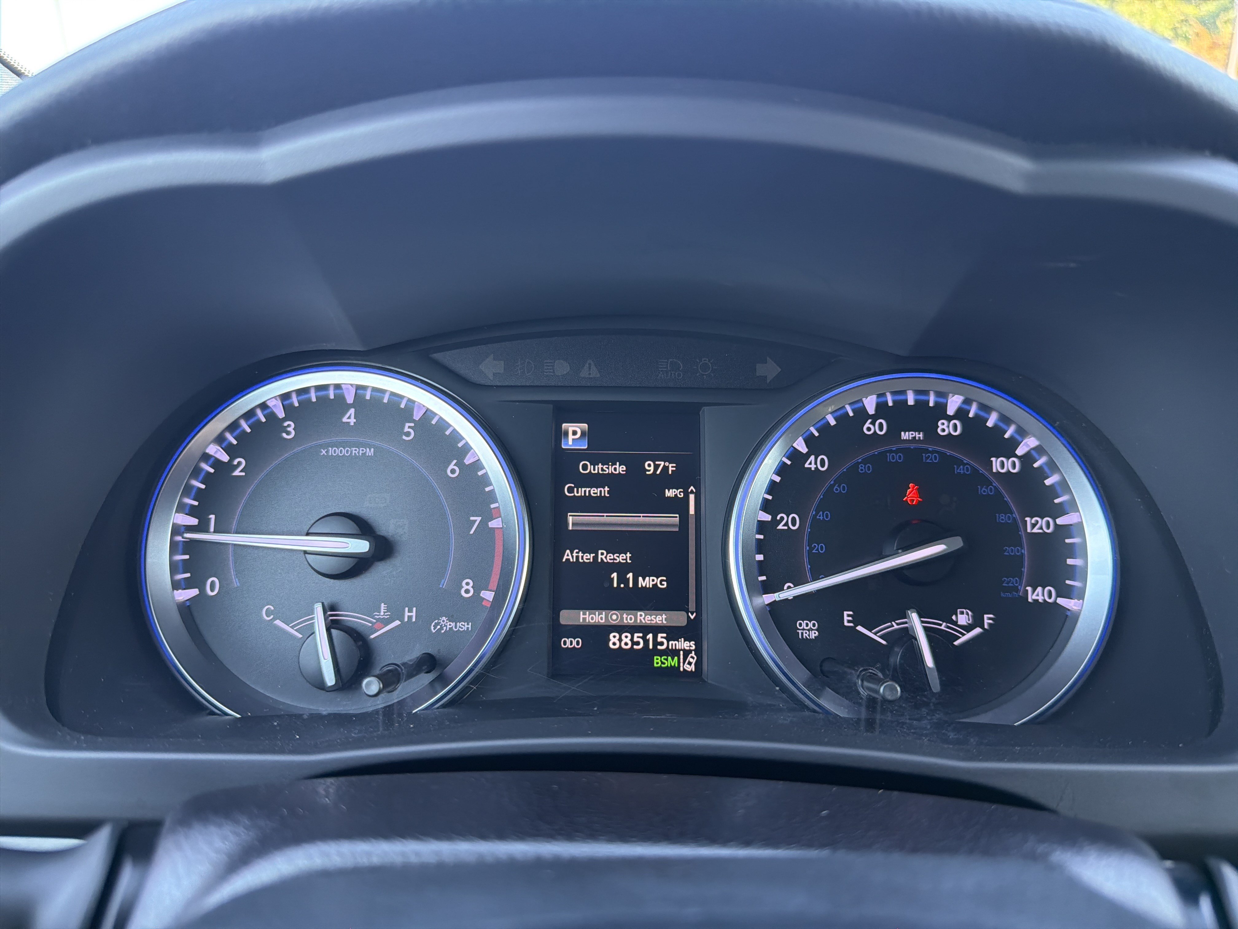 Used 2018 Toyota Highlander XLE FWD image 10