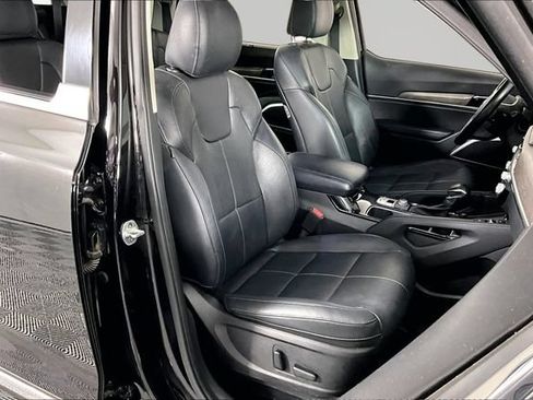 Used 2021 Kia Telluride EX w/ EX Premium Package AWD/4WD image 29