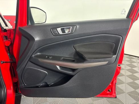 Used 2019 Ford EcoSport SE w/ SE Convenience Package AWD/4WD image 37