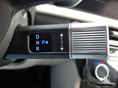 New 2026 Hyundai Tucson Limited image 16