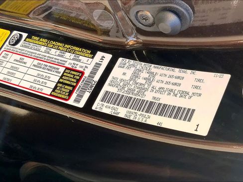 Used 2024 Toyota Tundra Limited image 37