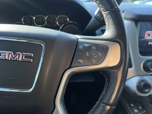 Used 2019 GMC Yukon SLT image 20