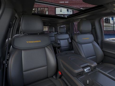 New 2026 Ford Expedition Tremor image 10