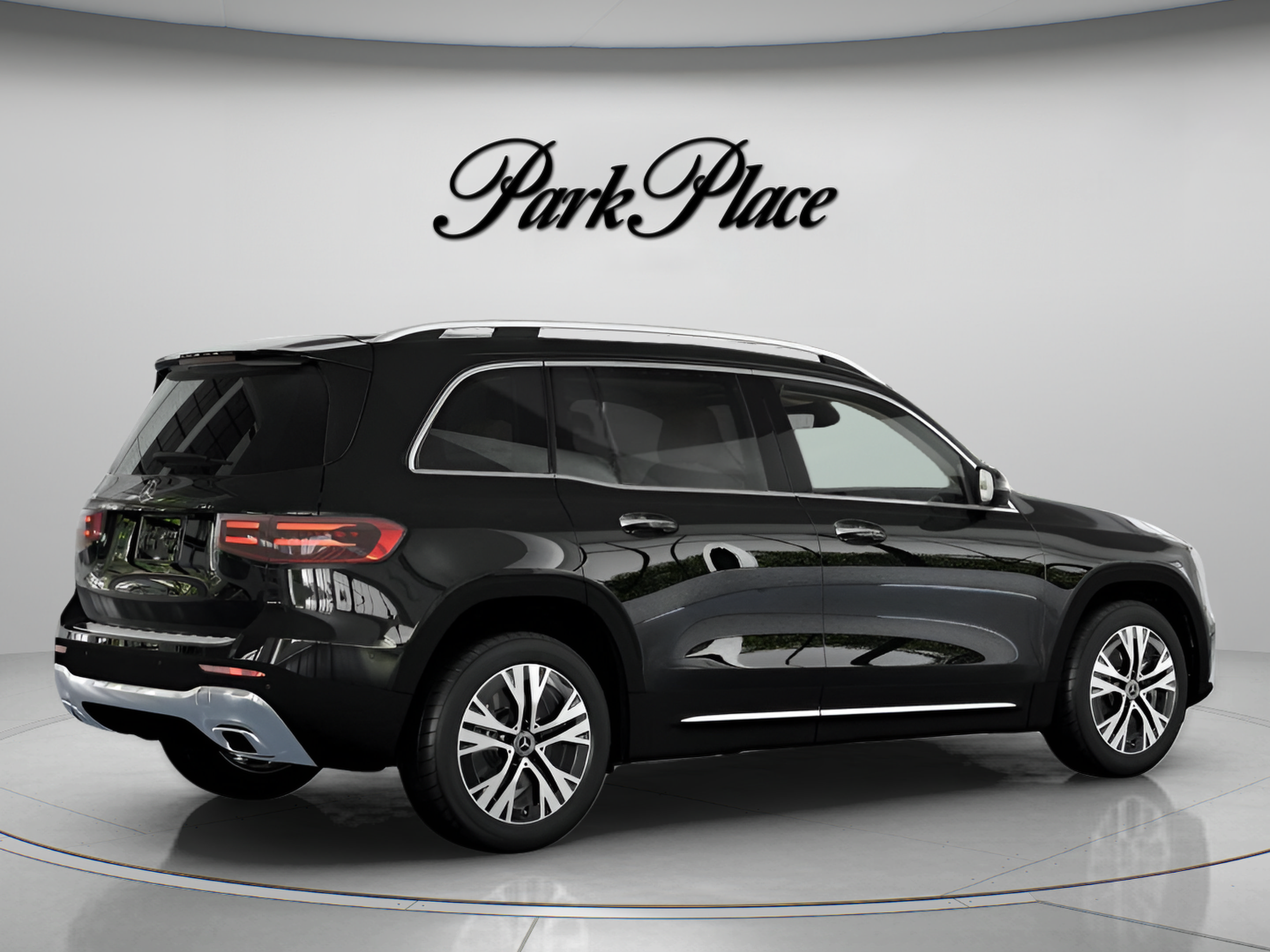 Used 2026 Mercedes-Benz GLB 250 image 21