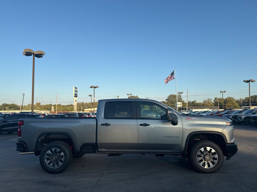 New 2026 Chevrolet Silverado 2500 Custom AWD/4WD image 2