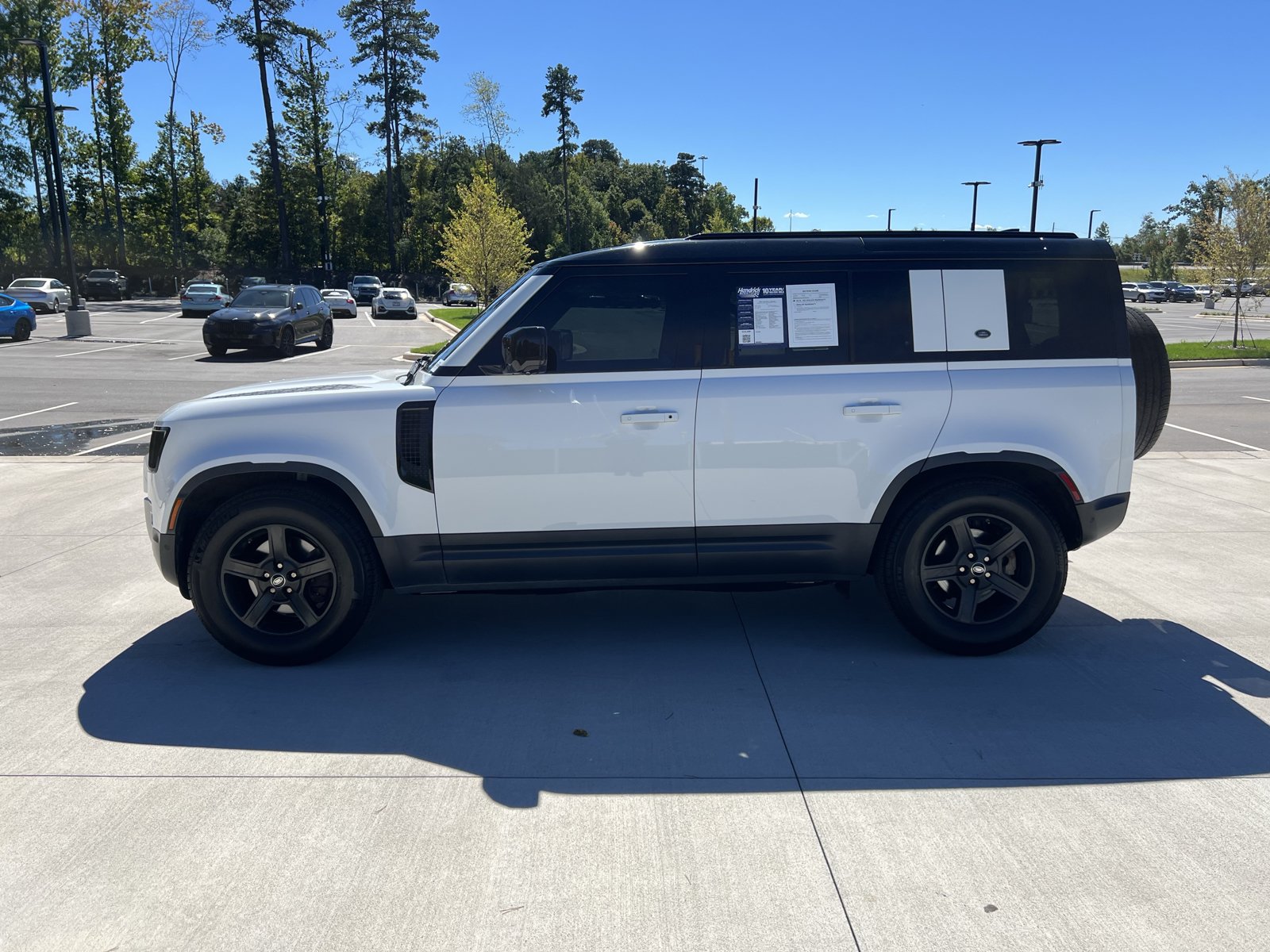 Used 2021 Land Rover Defender 110 AWD/4WD image 5