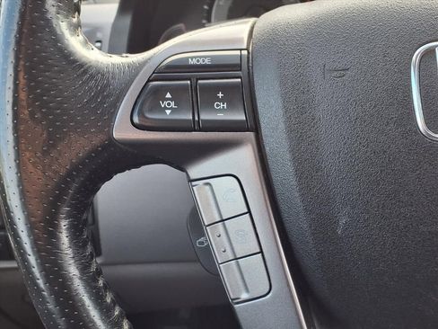 Used 2014 Honda Odyssey Touring image 31