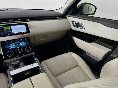 Used 2020 Land Rover Range Rover Velar R-Dynamic S image 24