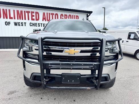 Used 2020 Chevrolet Silverado 1500 LT AWD/4WD image 3