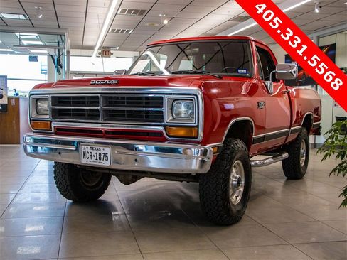Used 1989 Dodge D/W Truck 150 image 9