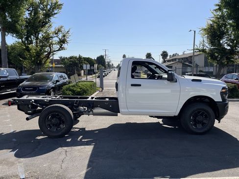 New 2025 RAM 3500 Tradesman image 7