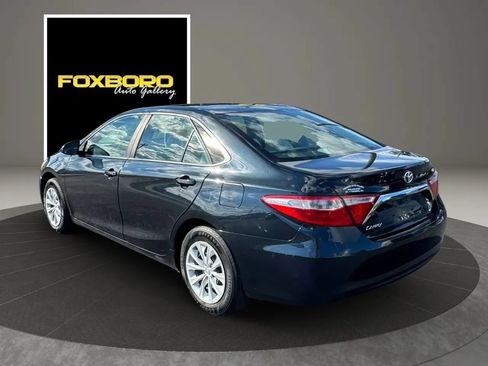 Used 2015 Toyota Camry LE FWD image 7