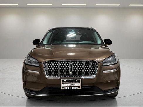 Used 2022 Lincoln Corsair Standard w/ Premium Package image 18