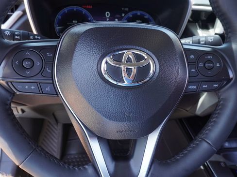 Used 2026 Toyota Corolla Cross XLE w/ Convenience Package AWD/4WD image 18
