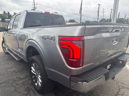 Used 2025 Ford F150 Lariat w/ Equipment Group 501A Mid AWD/4WD image 7