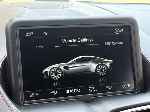 Used 2019 Aston Martin V8 Vantage Coupe RWD image 27