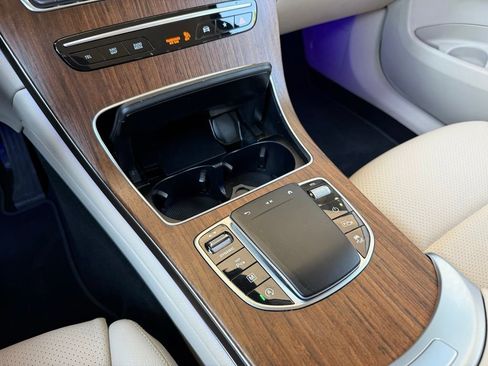 Certified 2022 Mercedes-Benz GLC 300 image 18