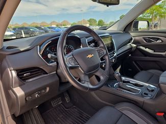 Used 2019 Chevrolet Traverse Premier w/ Driver Confidence II Package FWD video 2