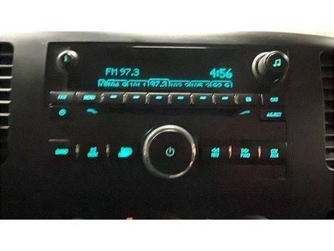 Used 2011 GMC Sierra 2500 SLE w/ Snow Plow Prep Package image 13