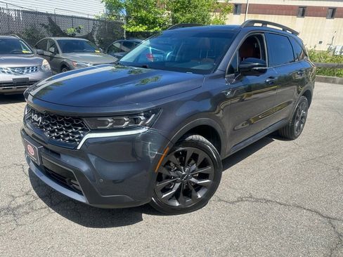Used 2022 Kia Sorento SX Prestige w/ Rust Color Package AWD/4WD image 2