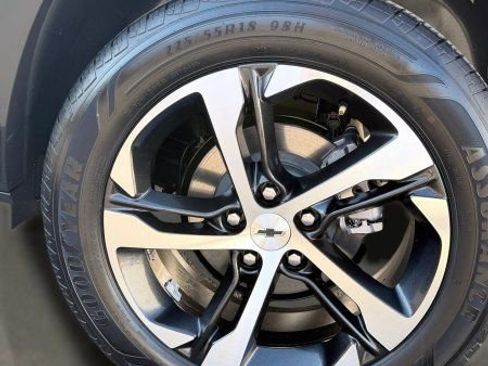 Used 2024 Chevrolet Trax RS image 36