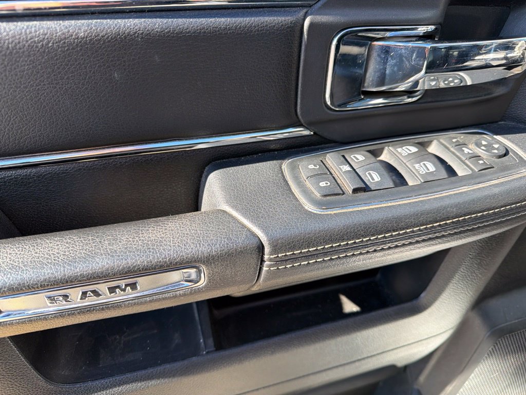 Used 2015 RAM 1500 Laramie w/ Convenience Group AWD/4WD image 13