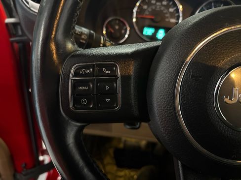 Used 2013 Jeep Wrangler Unlimited Sahara w/ Connectivity Group image 12