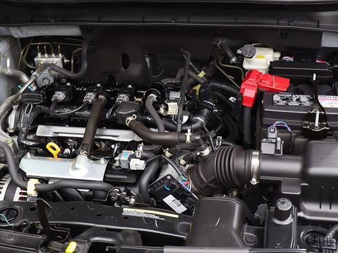 Used 2023 Nissan Kicks SR FWD image 56