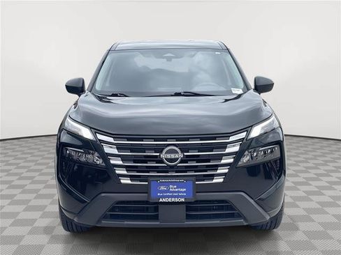 Used 2024 Nissan Rogue S AWD/4WD image 4