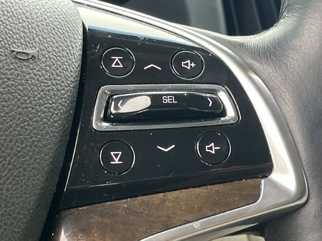 Used 2019 Cadillac Escalade Luxury RWD image 41