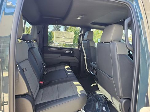 New 2026 Chevrolet Silverado 2500 ZR2 w/ LPO, Dark Essentials Package AWD/4WD image 15