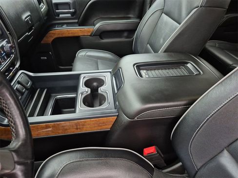 Used 2017 Chevrolet Silverado 1500 High Country image 27