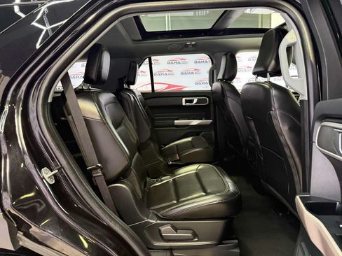 Used 2023 Ford Explorer XLT w/ Equipment Group 202A AWD/4WD image 48