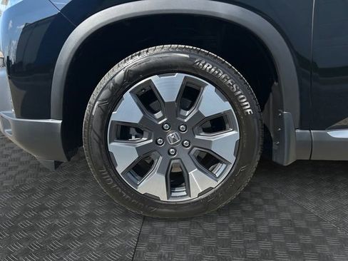 Used 2026 Honda Pilot Elite image 13