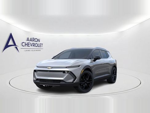 New 2026 Chevrolet Equinox EV LT AWD/4WD image 8
