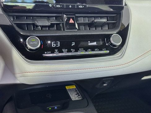 Used 2025 Toyota Corolla FX w/ Convenience Package FWD image 20