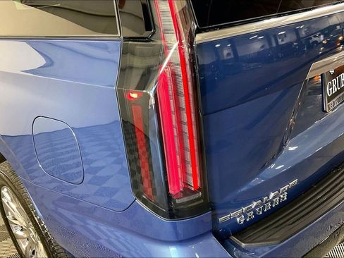 Used 2026 Cadillac Escalade 4WD image 41