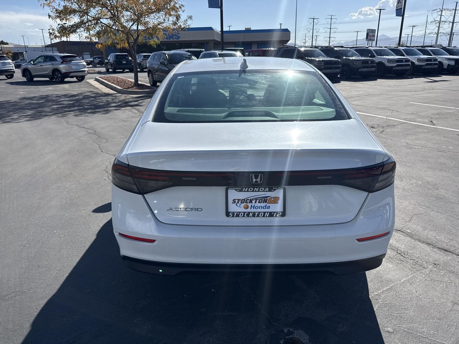 Certified 2024 Honda Accord EX image 5