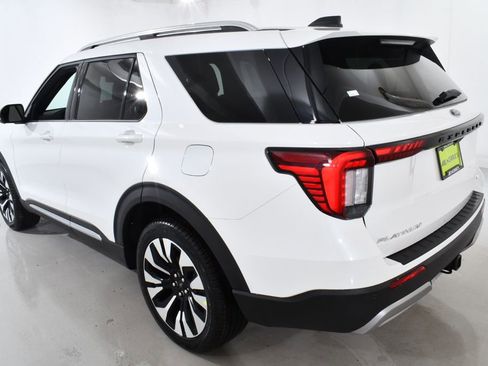 New 2026 Ford Explorer Platinum w/ LUX Leather Package image 15