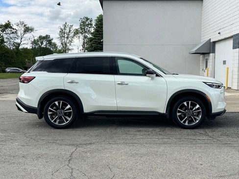 Used 2024 INFINITI QX60 Luxe w/ Performance Audio Package AWD/4WD image 2