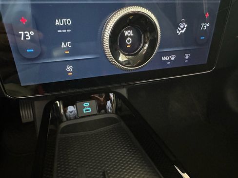 Used 2024 Ford Mustang Mach-E Select image 28